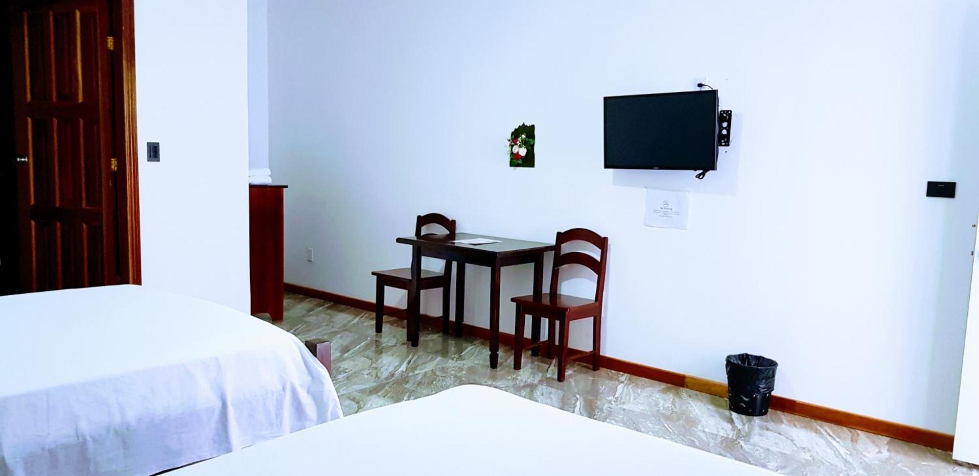 Day And Night Hotel Belmopán Exterior foto
